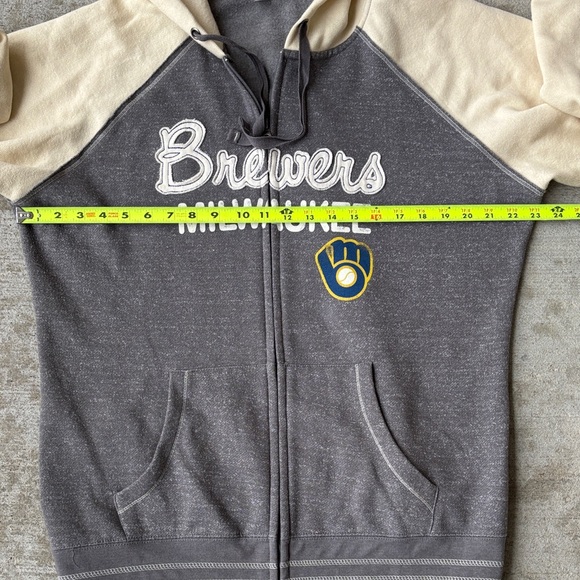 Milwaukee Brewers Women's Hoodie - Gray and Cream - Picture 8 of 14